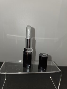 CHANEL INFRAROUGE Lipstick- "INFRAMETAL" **Limited Edition!**